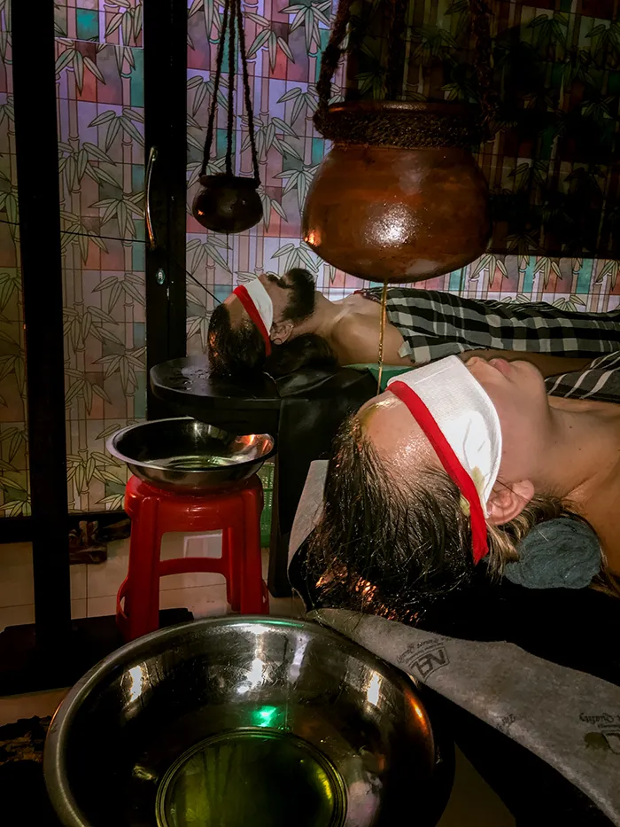 Shirodhara Massage