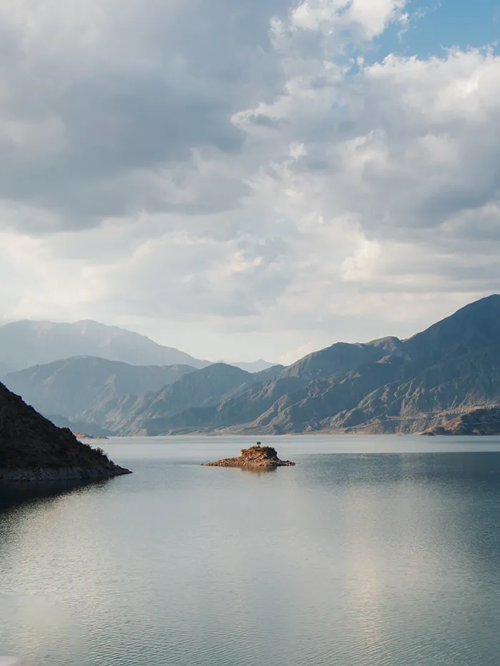Lake Potrerillos Mendoza