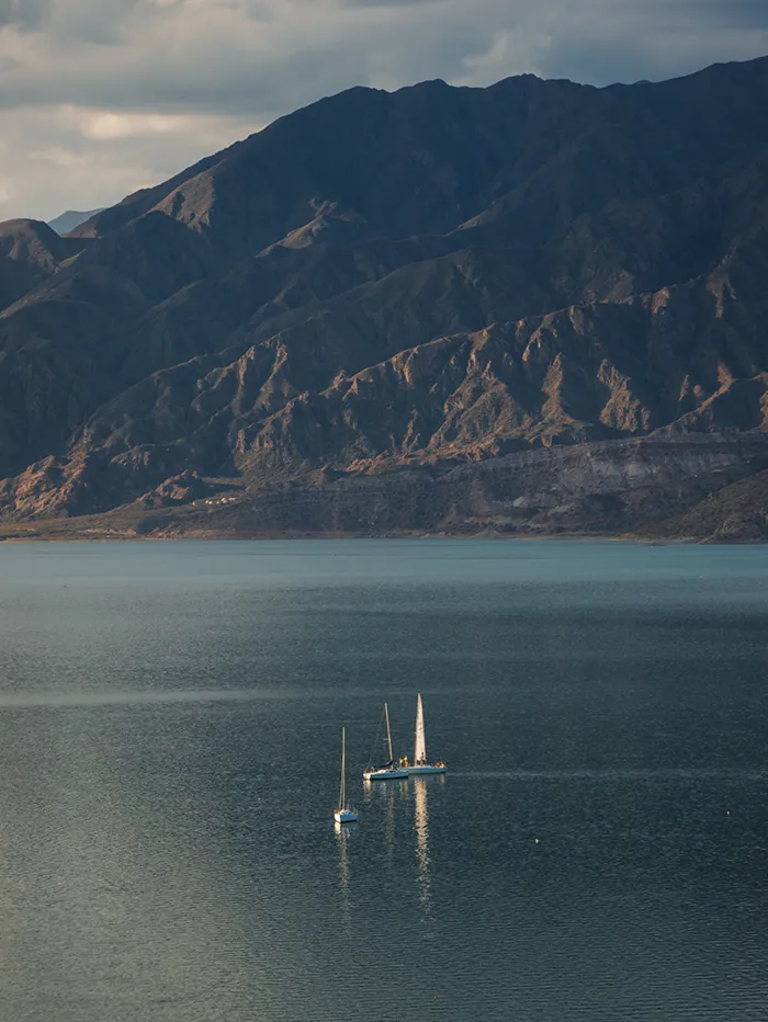 Lake Potrerillos Mendoza