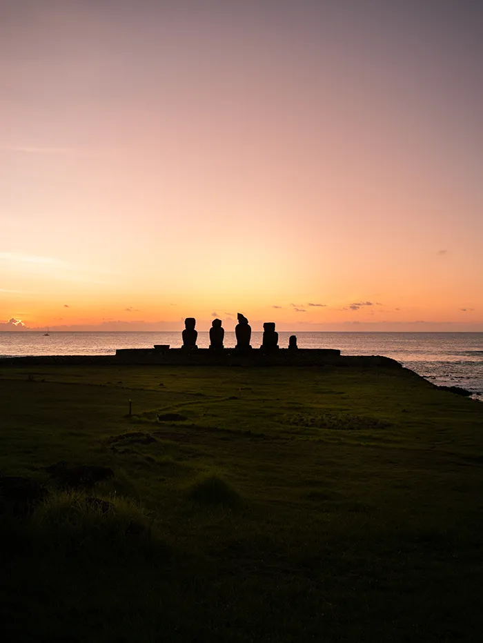Ahu Ko Te Riku sunset easter island